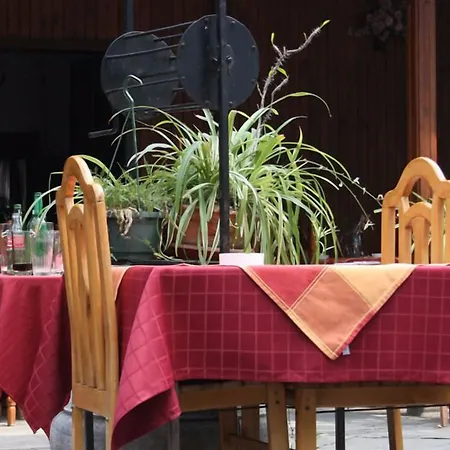 Hotel Alafrangite