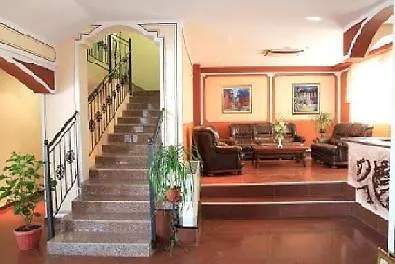 ホテル ホテル　アラフランジャイト