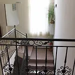 Hotel Alafrangite