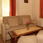 Hotel Alafrangite 3*
