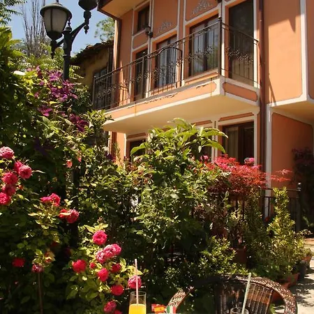 Alafrangite Ξενοδοχείο 3*