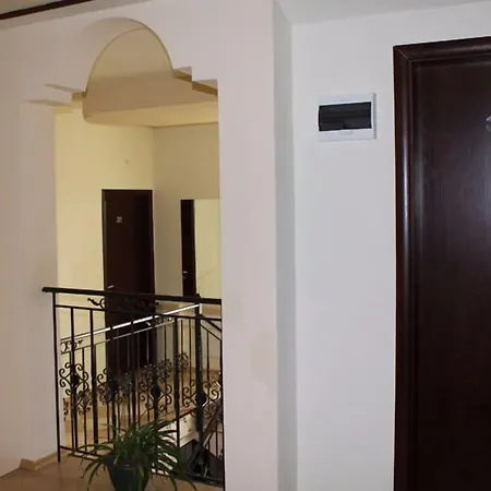 алафрангите 3* Пловдив